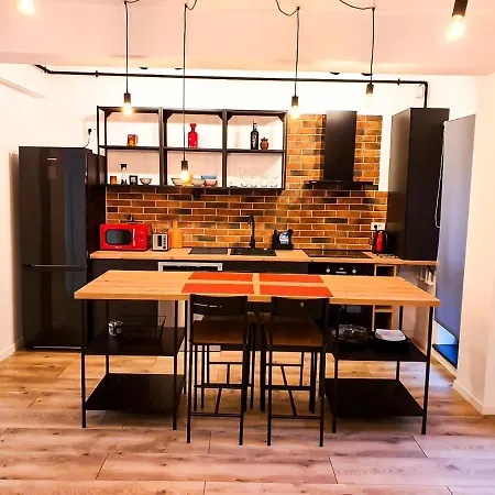 Urban Retreat: Industrial Chic 1br Ap - Heart Of