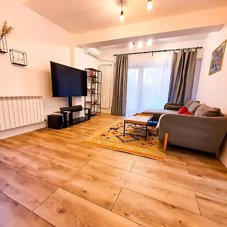Apartment Urban Retreat: Industrial Chic 1br Ap - Heart Of