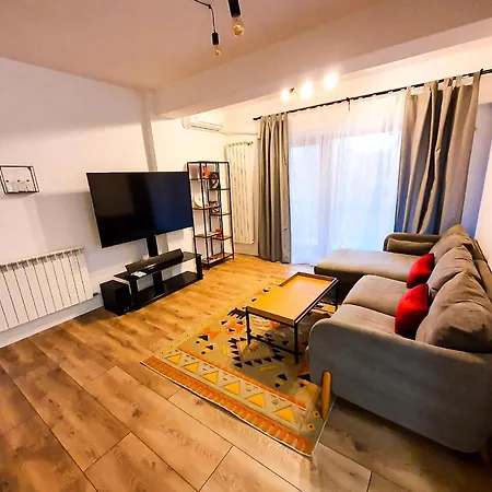 Urban Retreat: Industrial Chic 1br Ap - Heart Of *